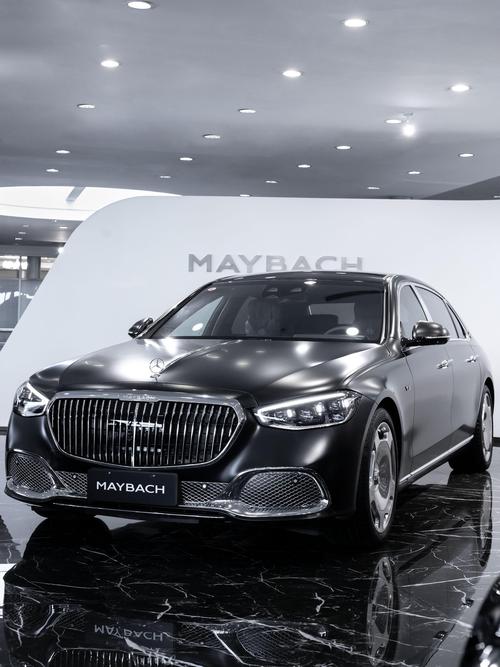 东莞39岚图汽车的售后服务让用户无忧出行，迈巴赫未来的豪华车趋势